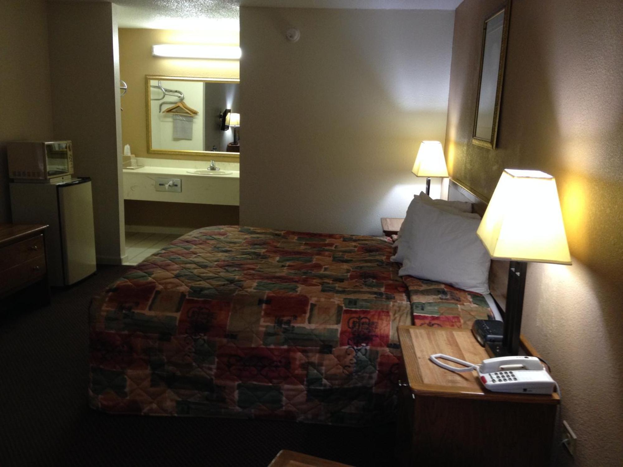 Royal Inn Sparta Стая снимка
