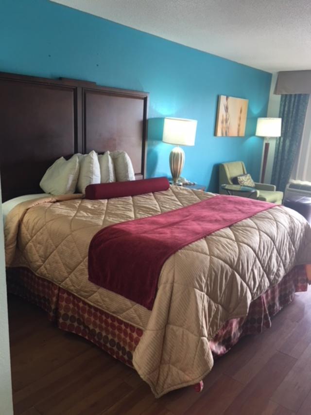 Royal Inn Sparta Екстериор снимка