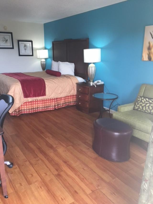 Royal Inn Sparta Екстериор снимка