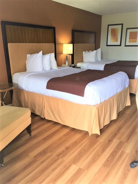 Royal Inn Sparta Екстериор снимка